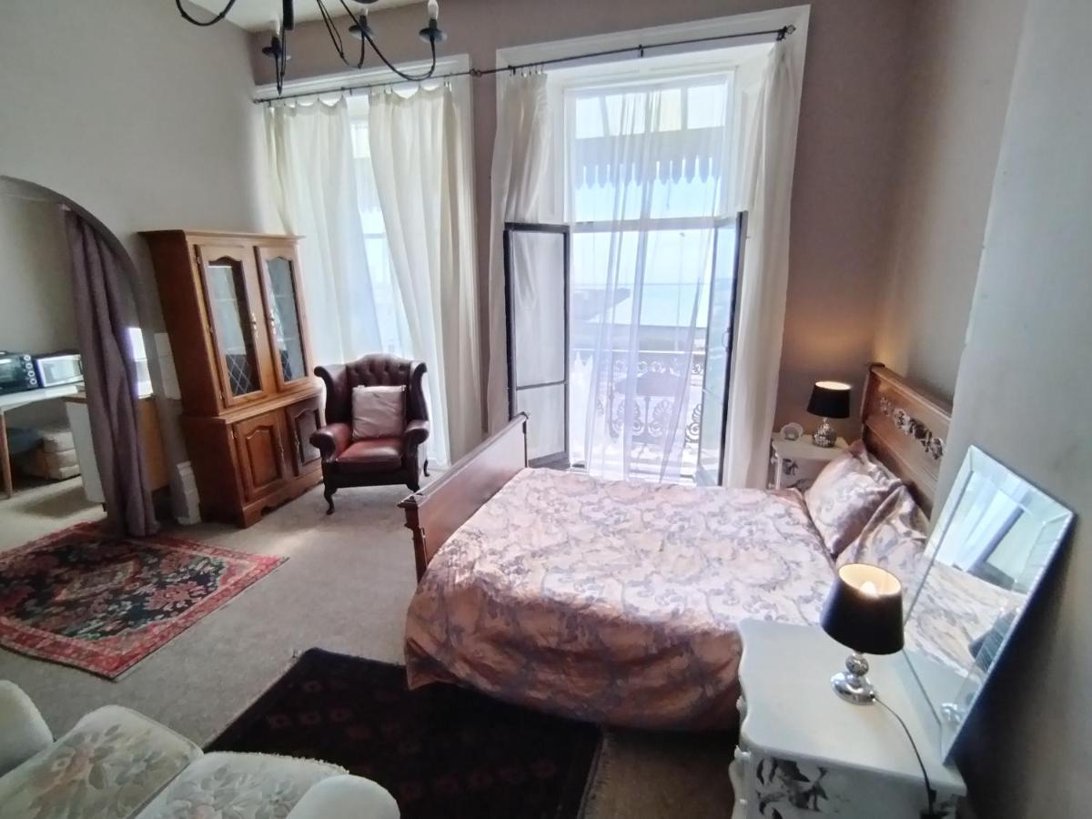 Ferienwohnung Sea View Studio Flat With Balcony, Parking Dover Exterior foto